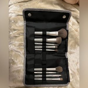 COPY - COPY - Sephora makeup brushes 🤍